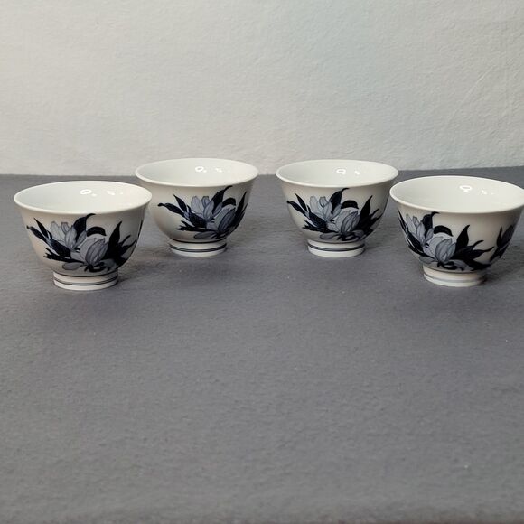 Vintage Otagiri OMC Japan Porcelain Tea Cups White & Blue Floral Set of 4 - Picture 2 of 11